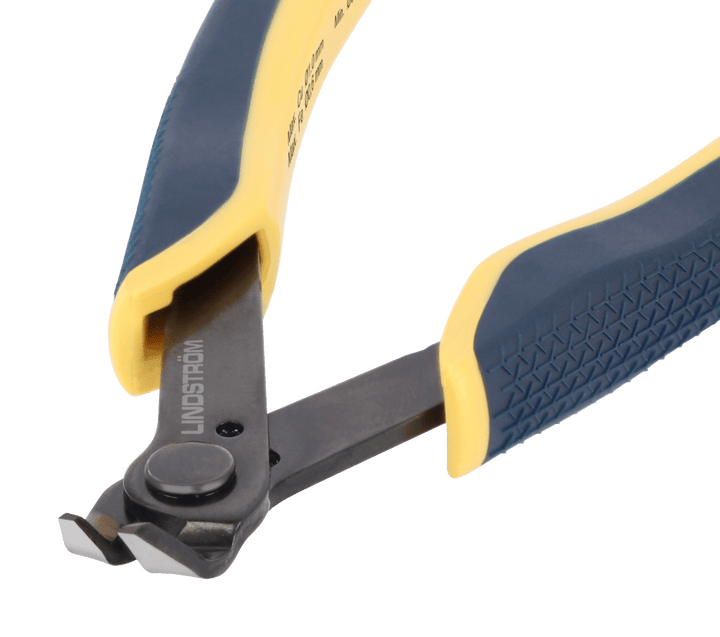 Lindstrom 6258 Flush Edge Shear Cutter with Oblique Head