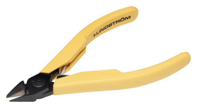Lindstrom Micro - Bevel Precision Cut Diagonal Cutter with Tapered Head & ESD Safe Handle 0.3 - 1.6 mm MTESolutions
