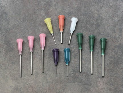 PVA Standard Needle, Bulk Bags, 1 - 1 - 2" Length Canula, Bag Of 1,000, 14 Gauge Plastic Hub Needles MTESolutions