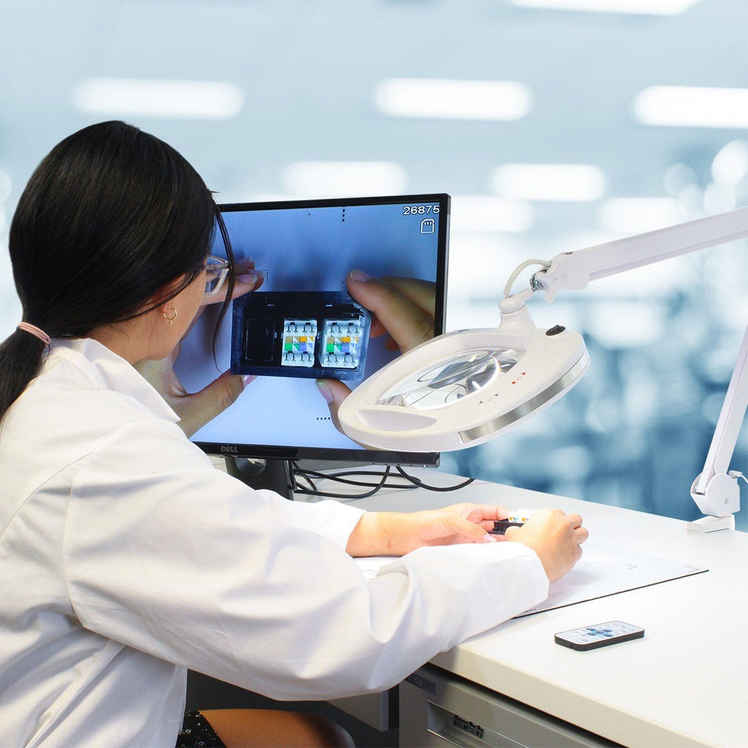 Magnifying Lamps - MTESolutions