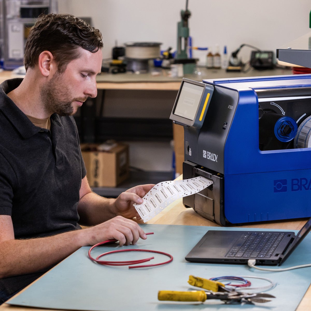 Brady 177714 Brady 177714 i7500 300 dpi Industrial Label Printer