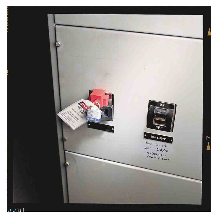 Brady 65329, Oversized Clamp - On Breaker Lockout Device MTESolutions