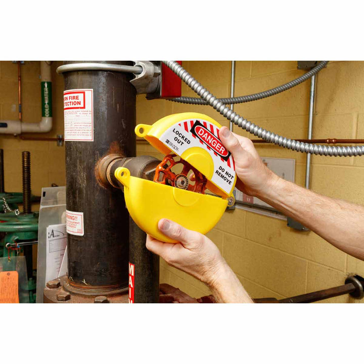Brady 65597 Medium Gate Valve Lockout, Valve Wheel Diameter Range 5 - 6.5 inch MTESolutions