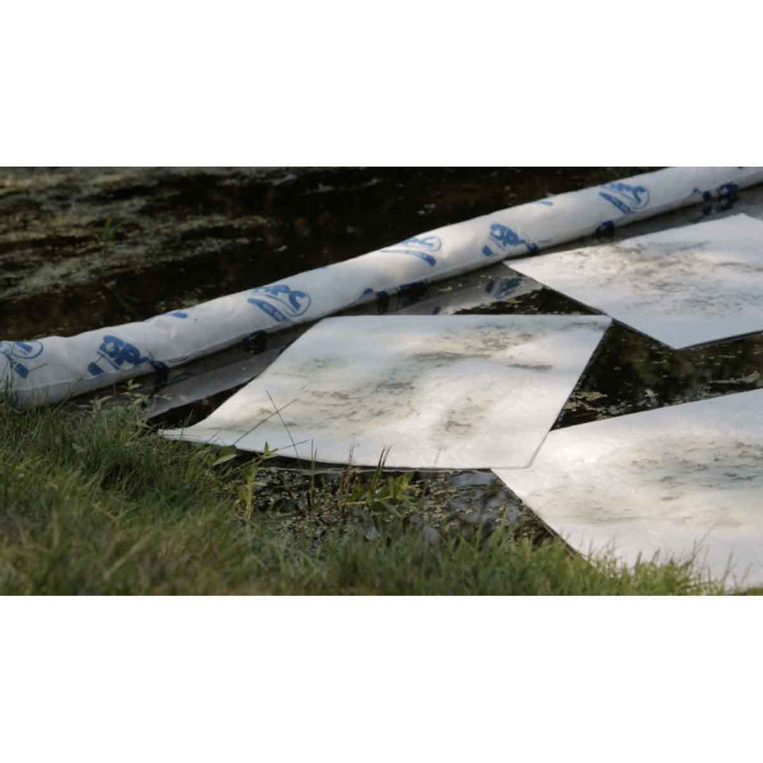 Brady SPC500, SPC Oil Only Absorbent Pads, Light Weight, 15" x 19", Absorbency Capacity 20 gal, Bale of 100 Pads MTESolutions