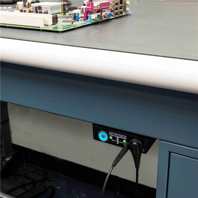 Desco 19337 - Multi - Mount Continuous Monitor w/Universal Plug MTESolutions
