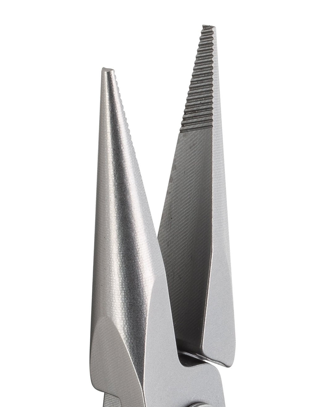 Ideal-tek ES6024S.CR.BG.ITU Ergo-tek Slim HP pliers 6024S, Long Snipe Nose serrated, OAL 135mm, 5.31in MTESolutions