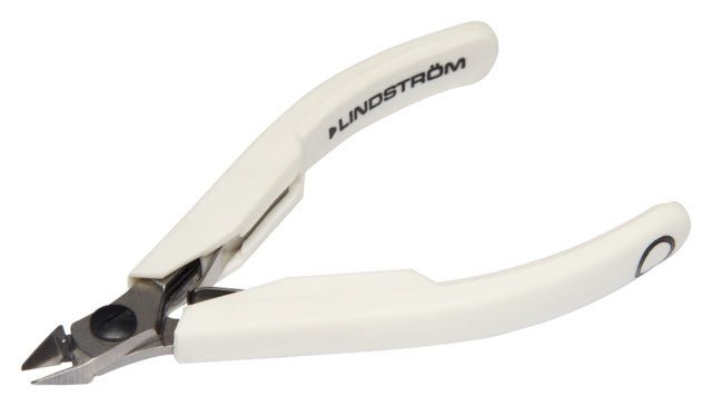 Lindstrom Flush Cut Diagonal Cutter with Tapered Head & ESD Safe Handle 0.1 mm - 1 mm MTESolutions